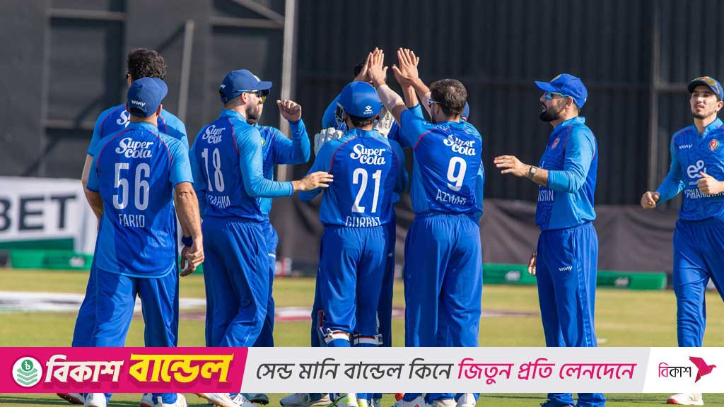 মুজিব ও ওমারজাইয়ের ছোবলে বিধ্বস্ত জিম্বাবুয়ে