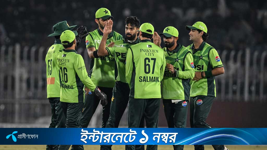 রোমাঞ্চকর লড়াইয়ে শ্রীলঙ্কাকে হারিয়ে সিরিজে এগিয়ে পাকিস্তান